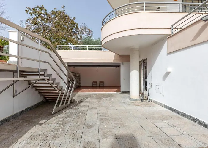 Awesome Home In Caserta